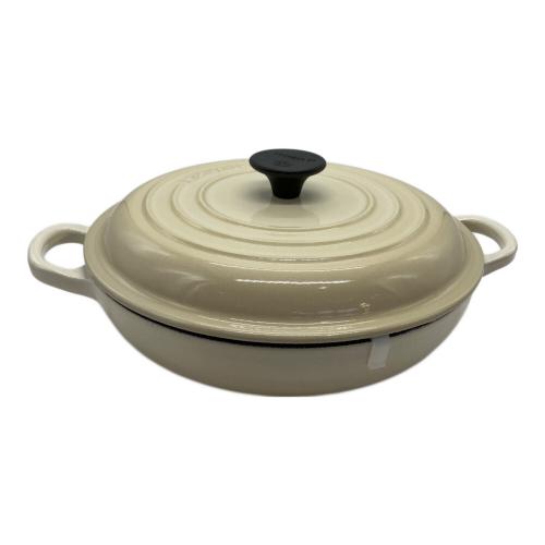 LE CREUSET (ルクルーゼ) 両手鍋  30㎝ ホワイト ビュッフェキャセロール