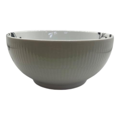 ROYAL COPENHAGEN (ロイヤル・コペンハーゲン) ボウル ブラックフルーテッド