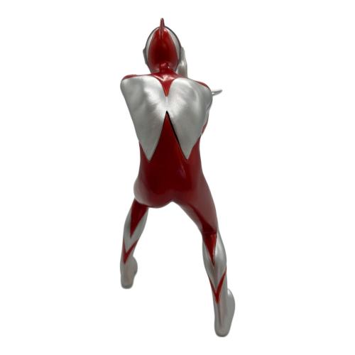 フィギュア ウルトラマン スペシウム光線ポーズ 限定カラー
