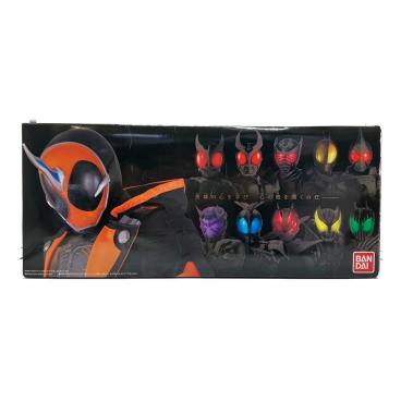 仮面ライダーゴースト　まとめ売り 仮面ライダーゴースト レジェンドライダー ゴーストアイコンセット