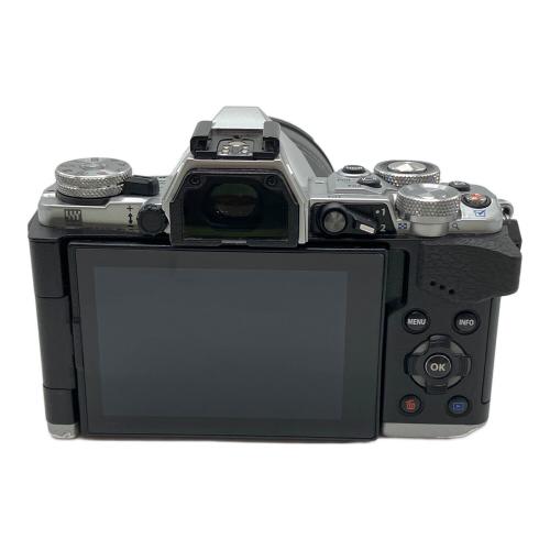 OLYMPUS (オリンパス) ミラーレス一眼カメラ E-M5II