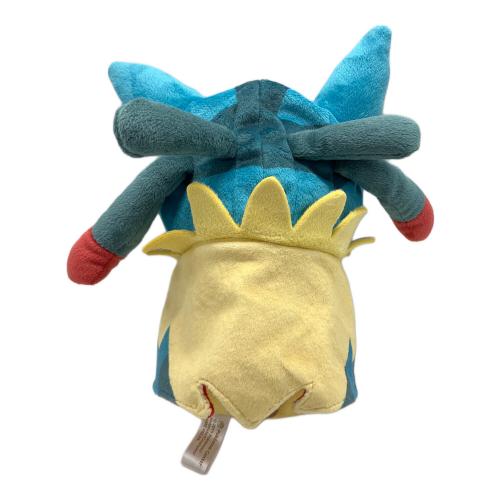 Pokemon Center (ポケモンセンター) ピカチュウ ヌイグルミ　メガルカリオポンチョ
