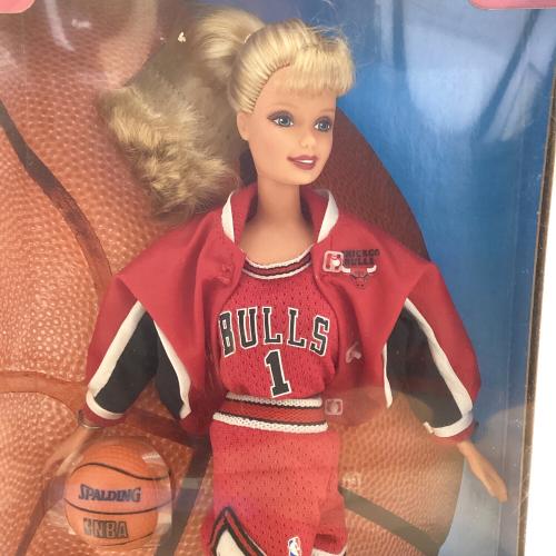 Barbie (バービー) NBA CHICAGOBULLS 女の子おもちゃ 箱キズ有 MATTEL社