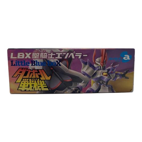 ダンボール戦機 (ダンボールセンキ) LBX聖騎士エンペラー Little Blue Box プラモデル 未組み立て品 Little Blue Box CDセット