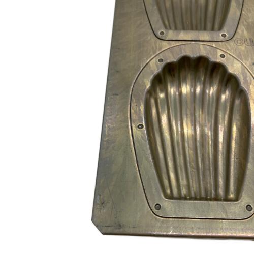 千代田金属 シリコン加工 貝型マドレーヌ型天板 CHIYODA KINZOKU 8個取り