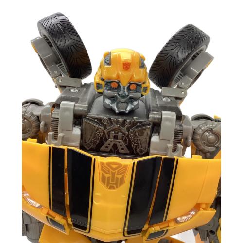アルティメットバンブルビー トランスフォーマー