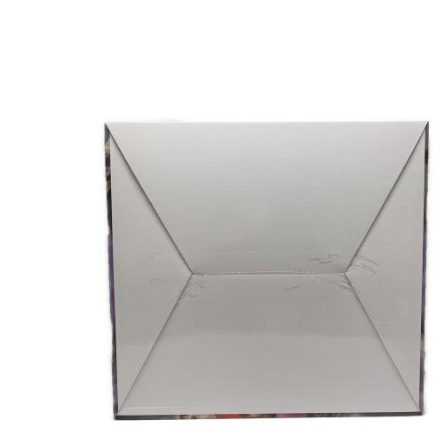 BANDAI (バンダイ) ラストワン賞 バーソロミュー・くまVSジェイガルシア・サターン聖 Revible Moment フィギュア 67862 一番くじ ワンピース 未来島エッグヘッド~Burst of Energy~