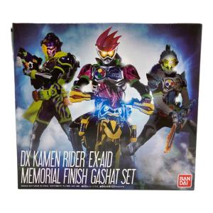 仮面ライダーエグゼイド (カメンライダーエグゼイド) DX 仮面ライダーエグゼイド メモリアルフィニッシュガシャットセット 仮面ライダー