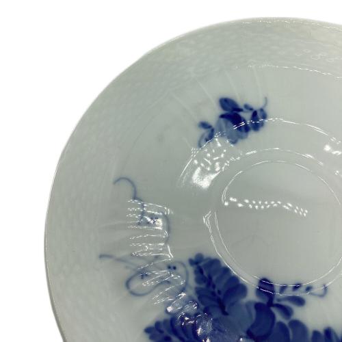 ROYAL COPENHAGEN (ロイヤル・コペンハーゲン) カップ&ソーサー ブルーフラワー・カーブ