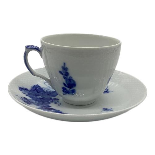ROYAL COPENHAGEN (ロイヤル・コペンハーゲン) カップ&ソーサー ブルーフラワー・カーブ