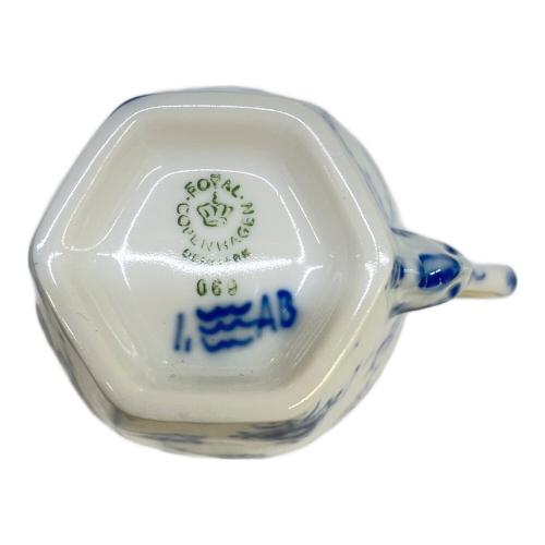 ROYAL COPENHAGEN (ロイヤル・コペンハーゲン) カップ&ソーサー ブルーフルーテッド・フルレース