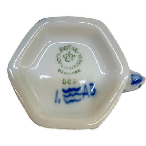 ROYAL COPENHAGEN (ロイヤル・コペンハーゲン) カップ&ソーサー ブルーフルーテッド・フルレース