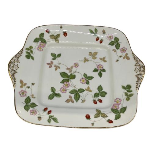 Wedgwood (ウェッジウッド) B&Bプレート ワイルドストロベリー