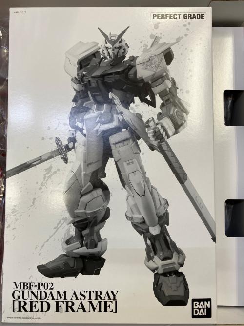 BANDAI (バンダイ) PG MBF-P02 ガンダムアストレイ レッドフレイム ガンプラ
