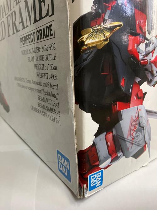 BANDAI (バンダイ) PG MBF-P02 ガンダムアストレイ レッドフレイム ガンプラ