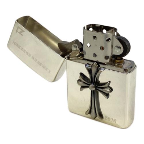 ZIPPO (ジッポ) オイルライター 2002年製 クロスモチーフ