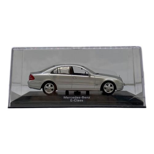 MINICHAMPS (ミニチャンプス) メルセデスベンツ Eクラス 1:43 モデルカー