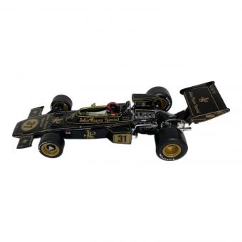 QUARTZO (カルツォ) LOTUS Classic GrandPrix 72D Emerson Fittipaldi 1972 モデルカー 18291 3000台限定 1:18