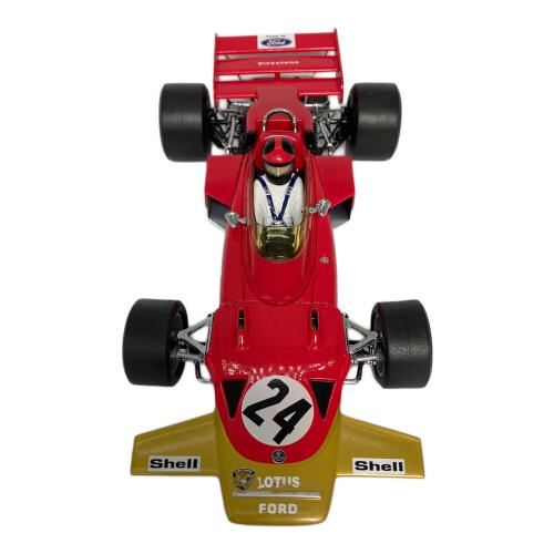QUARTZO (カルツォ) LOTUS Classic Grand Prix 72C 1970 Emerson Fittipaldi モデルカー 18270 1:18