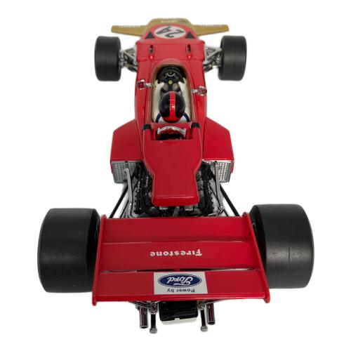 QUARTZO (カルツォ) LOTUS Classic Grand Prix 72C 1970 Emerson Fittipaldi モデルカー 18270 1:18
