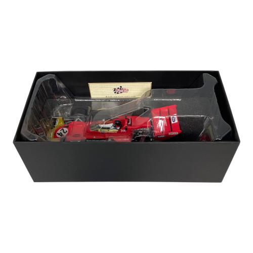 QUARTZO (カルツォ) LOTUS Classic Grand Prix 72C 1970 Emerson Fittipaldi モデルカー 18270 1:18