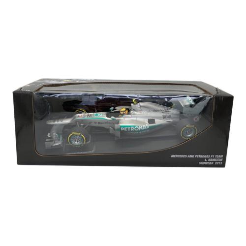 MINICHAMPS (ミニチャンプス) PAUL'SMODEL ART メルセデス AMG W04 ショーカー ハミルトン F1 プロモ 2013 モデルカー 113130180 1:18