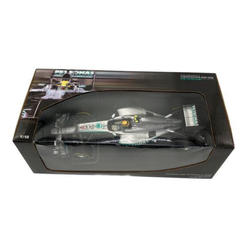 MINICHAMPS (ミニチャンプス) PAUL'SMODEL ART メルセデス AMG W04 ショーカー ハミルトン F1 プロモ 2013 モデルカー 113130180 1:18