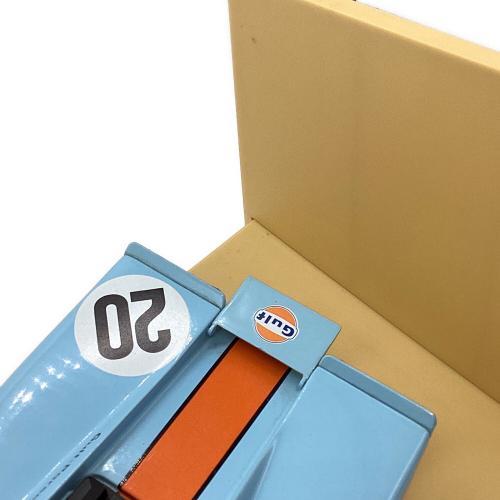AUTOart (オートアート) PORSCHE 917K Steve McQueen モデルカー ル・マン 1:18