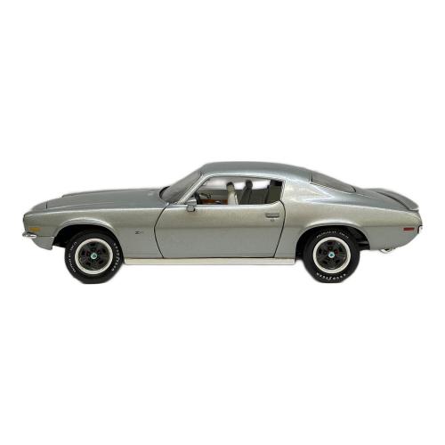 ERTL (アーテル) Chevorolet Camaro 1/18 ミニカー｜トレファクONLINE