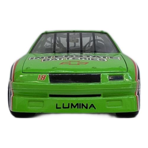 ERTL (アーテル) シボレー ルミナ NASCAR グリーン モデルカー