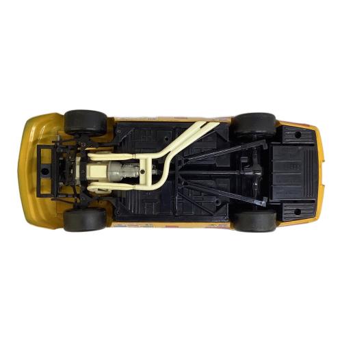ERTL (アーテル) シボレー ルミナ NASCAR イエロー モデルカー
