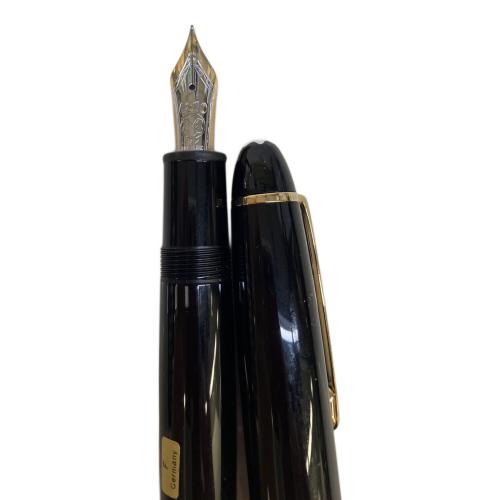 MONTBLANC (モンブラン) 万年筆 ブラック マイスターシュテック