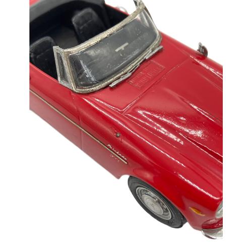 CAM (カム) DATSUN SR311‘67 ミニカー レッド