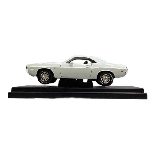 ERTL (アーテル) 1/18 1970 DODGE CHALLENGER R/T モデルカー 映画『バニシング・ポイント』