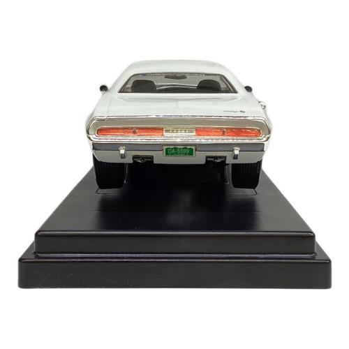 ERTL (アーテル) 1/18 1970 DODGE CHALLENGER R/T モデルカー 映画『バニシング・ポイント』