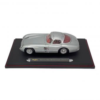 Maisto (マイスト) メルセデスベンツ300SLRウーレンハウトクーペUhlenhaut モデルカー ③