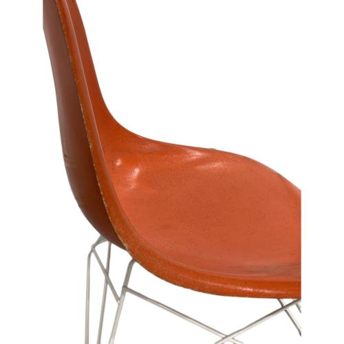 Herman Miller (ハーマンミラー) シェルチェア ヴィンテージ @  ベース部分:ローワイヤーベース オレンジ 4th Generation