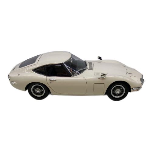 EBBRO (エブロ) TOYOTA 2000GT モデルカー 24030 ホワイト 1/24