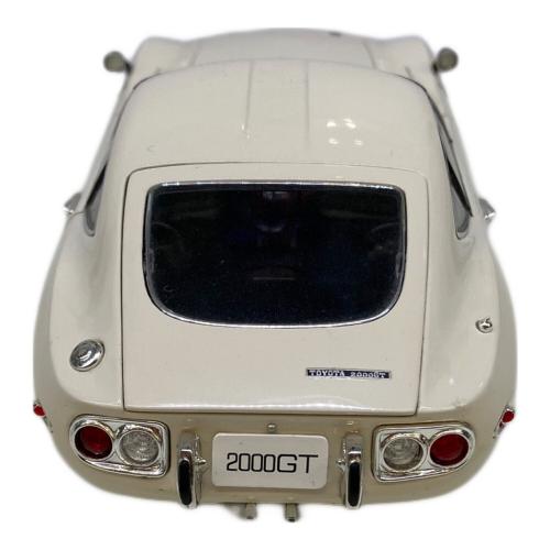 EBBRO (エブロ) TOYOTA 2000GT モデルカー 24030 ホワイト 1/24