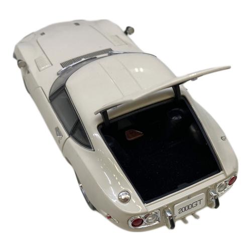 EBBRO (エブロ) TOYOTA 2000GT モデルカー 24030 ホワイト 1/24