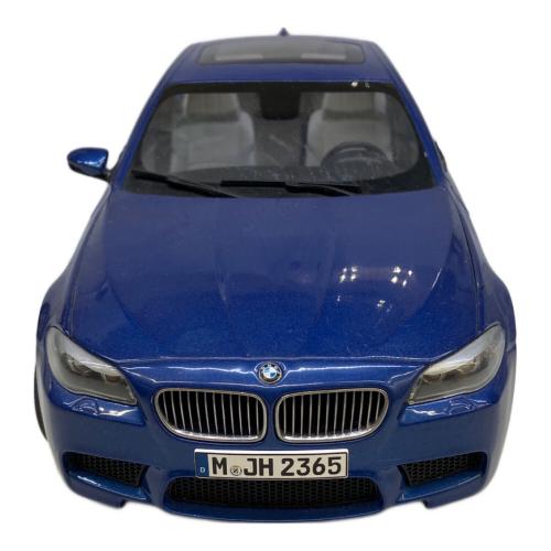 Paragon (パラゴン) BMW M5 モデルカー ※サイドミラー片方折れ