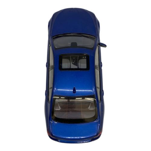 Paragon (パラゴン) BMW M5 モデルカー ※サイドミラー片方折れ