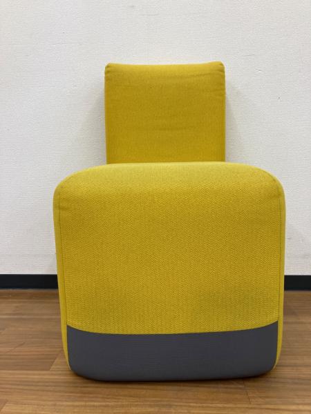 未使用※Viccarbe ヴィッカルベ デザイナーズチェア 4脚　即購入不可 viccarbe (ヴィッカルベ) チェア Season｜トレファクONLINE