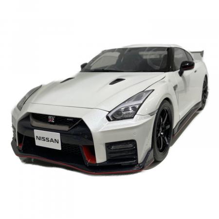 デアゴスティーニ・ジャパン 1/8 NISSAN GT-R NISMO ミニカー