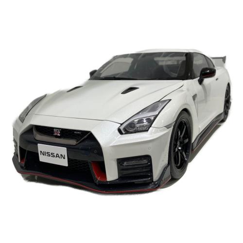 デアゴスティーニ・ジャパン 1/8 NISSAN GT-R NISMO ミニカー