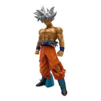 一番くじ ドラゴンボール D賞 孫悟空(身勝手の極意) フィギュア BATTLE OF WORLD with DRAGONBALL LEGENDS