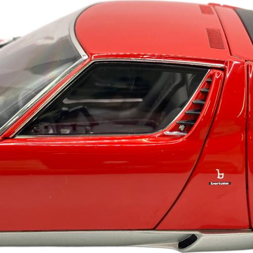 AUTOart (オートアート) 1/18 LAMBORGHINI MIURA SV