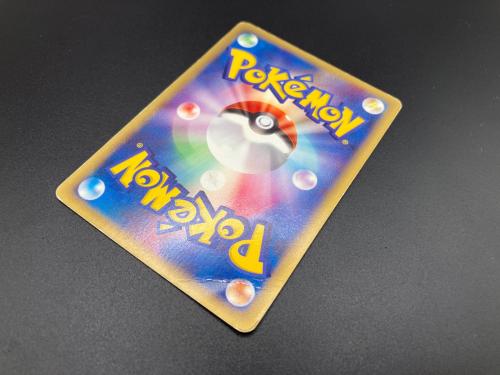 ピカチュウ ポケモンカード