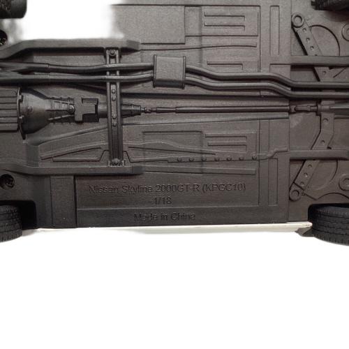 スカイライン モデルカー 1/18 2000GT-R(KPGC10)