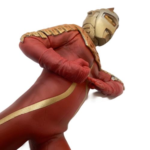 ウルトラセブン 夕日の決戦ver. 牛ポ ! 限定カラー 「吉野家ポイントキャンペーン2023 牛ポ ! ウルトラ大作戦」 ポイント交換景品 フィギュア